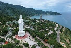 lady buddha statue da nang photo